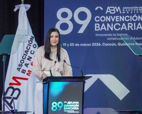 CANCÚN, QUINTANA ROO, 19MARZO2026.- Victoria Rodríguez Ceja, gobernadora del Banco de México, durante la clausura de la 89 Convención Bancaria convocada por la Asociación de Bancos de México. FOTO: ELIZABETH RUIZ/CUARTOSCURO.COM