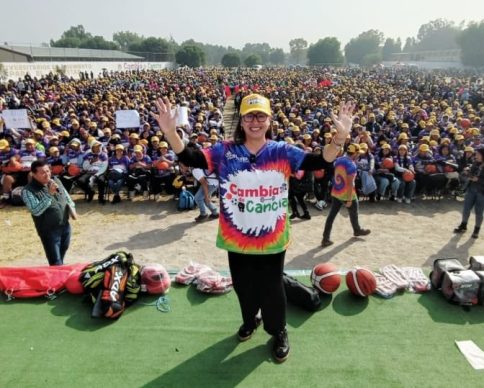 apoyo azucena cisneros