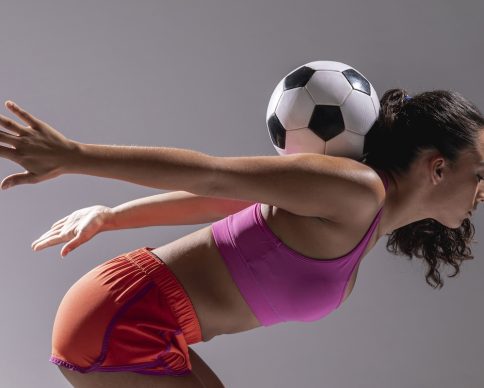front-view-woman-doing-tricks