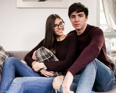 room-couch-watch-young-couple